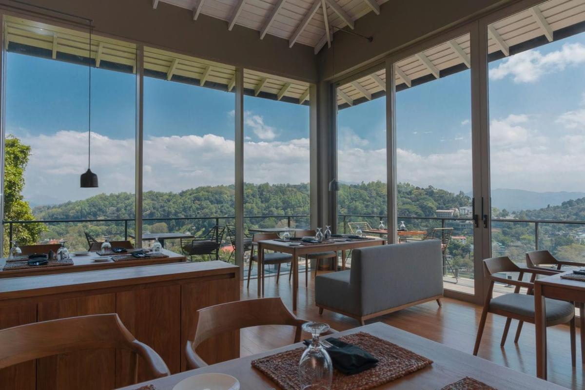 Rivora Heights Hotel Kandy Exterior photo